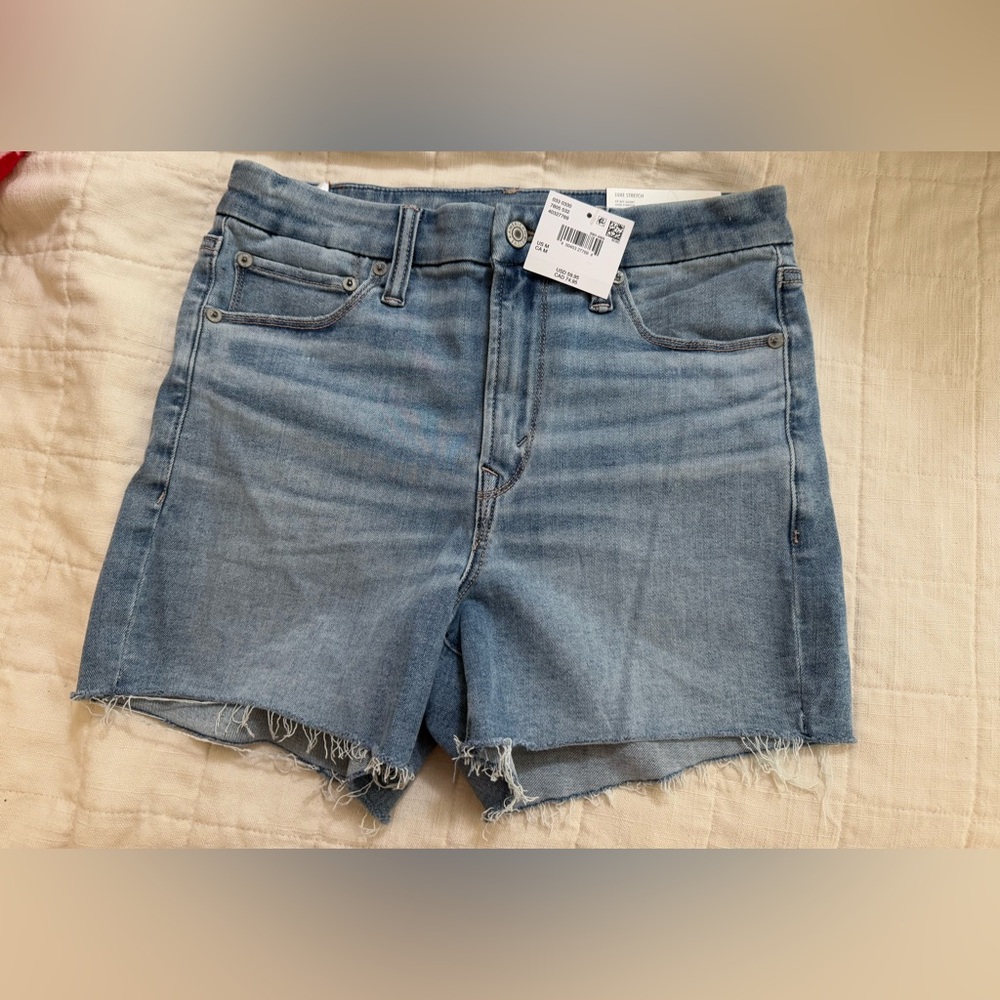 NWT American Eagle luxe stretch BFF shorts size: M (8,10,12)